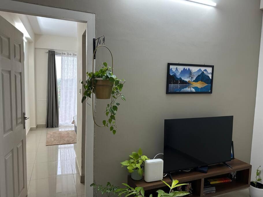 Vila Memmsta Blooming Bird Guruvāyūr Exteriér fotografie